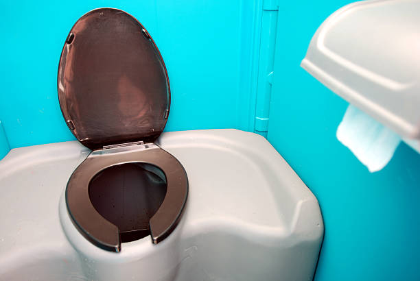 Porta potty delivery and setup in Carrizo Springs, TX